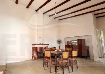 CASA EN VENTA | 1RA 1RA - APTA CREDITO